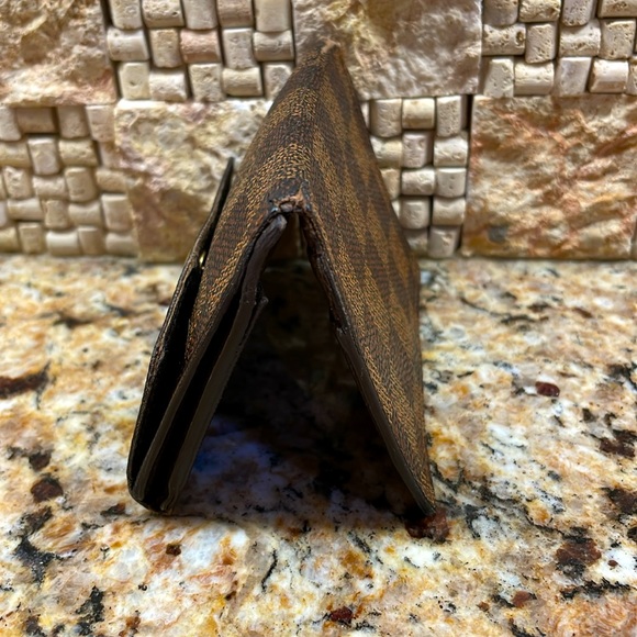 Louis Vuitton Ludlow (Project) Card Wallet - Picture 11 of 11